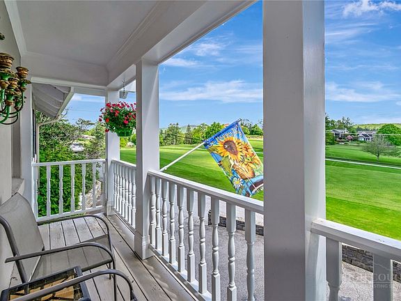 4th image of 195 Fairway Lane
