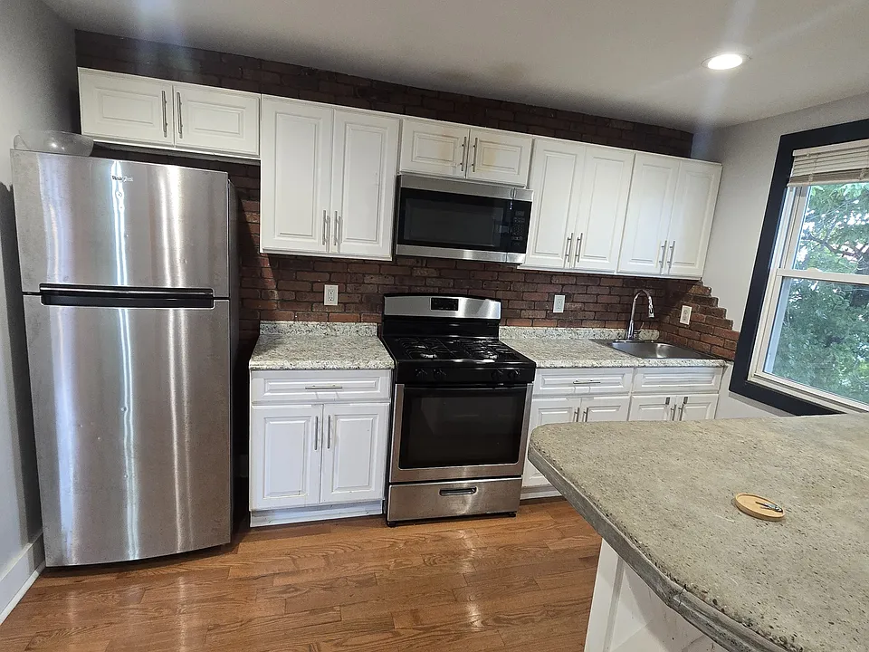 315 Old Bergen Rd #2AA
