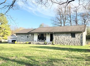 287 Valley Rd, Grand Rivers, KY 42045
