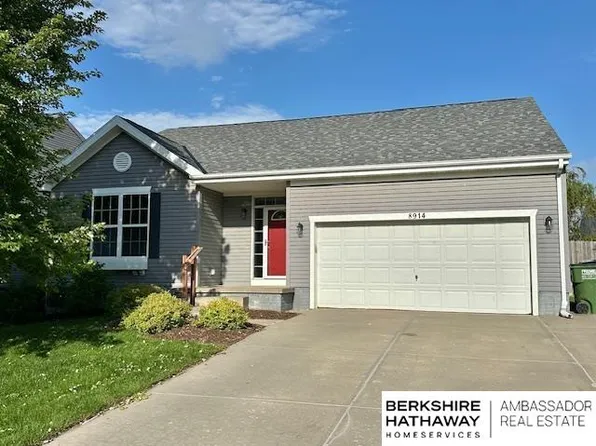 8914 S 66th Ave, Papillion, NE 68133
