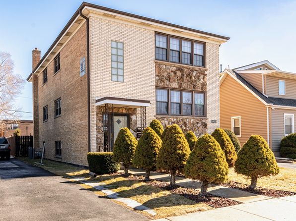 1933 N 18th Ave, Melrose Park, IL 60160