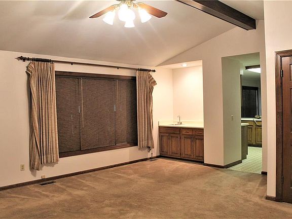 3rd image of 5318 Chapelford Ln