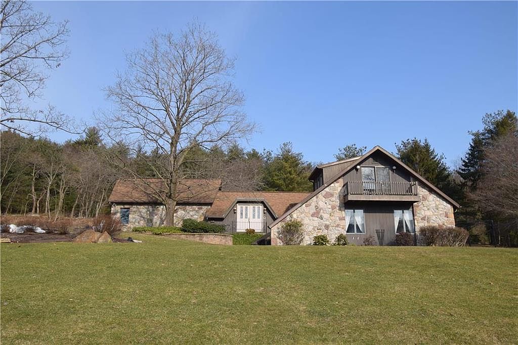 111 Harvard Ave, Palmerton, PA 18071 Zillow