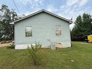 3rd image of 4787 County Road 82
