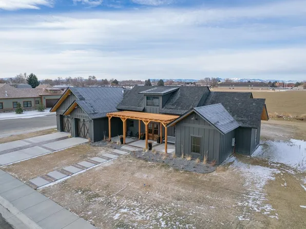 836 N Clark St, Powell, WY 82435