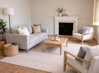 12300 Montecito Rd APT 25, Seal Beach, CA 90740