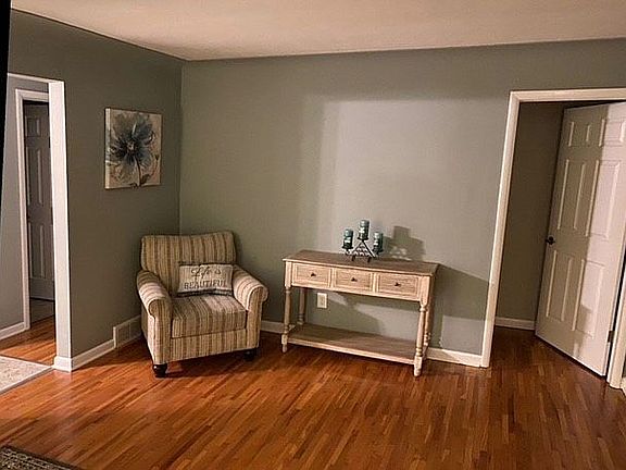 Living room 2
