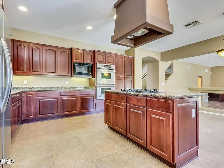 1705 E Coconino Dr — Photo 17