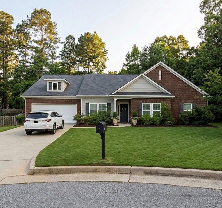 1st image of 7565 Thrush Dr