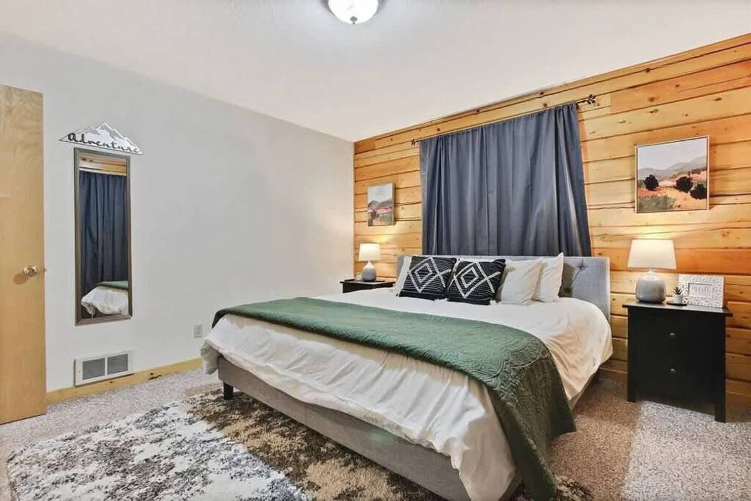 2 bed, 1.0 bath, 365 sqft, $5,252 — Photo 4