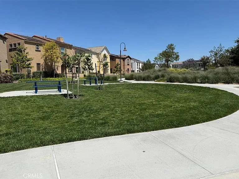 16458 Globetrotter St — Photo 45