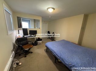 23 Mansfield St #1-02, Allston, MA 02134