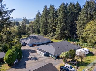 1110/1120 Meadow Ave, Tillamook, OR