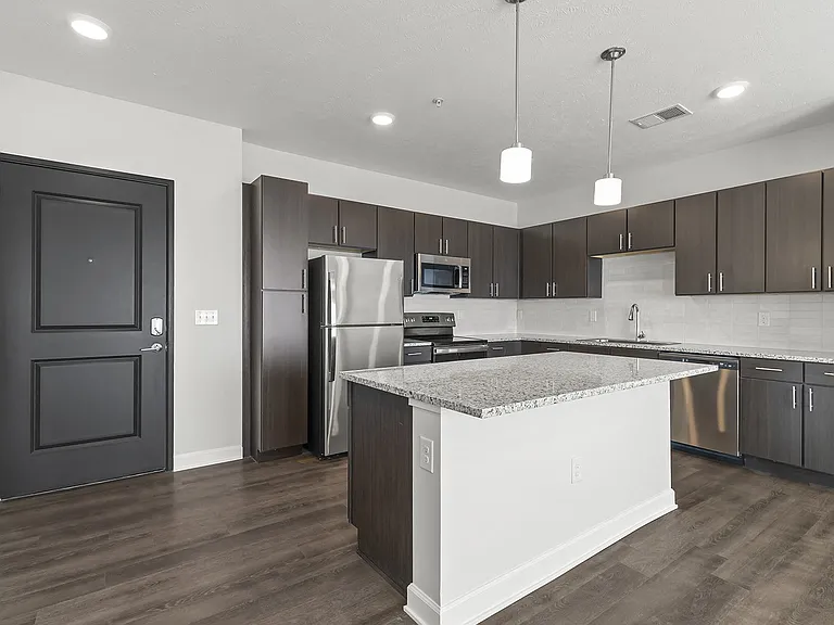 The Pinnacle Floor Plan - 2 Bed/2Bath 1,115 SF
