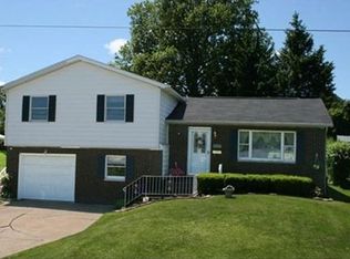 2934 Florida Ave, Erie, PA 16504