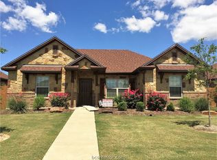 406 Deacon Dr W, College Station, TX 77845