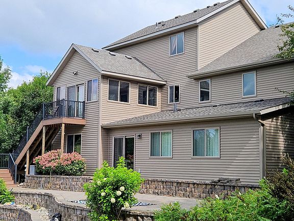 2nd image of 106 Ridge Rd