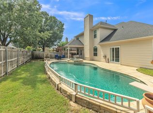 8320 Fern Lake Dr, Fort Worth, TX 76137
