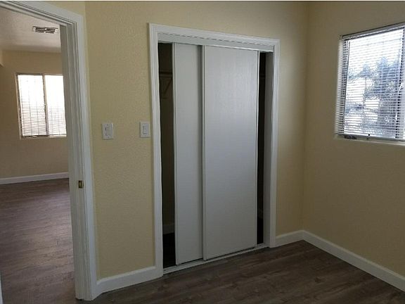 5th image of 5448 Pomona Blvd