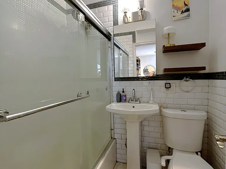 103 W 74th St #3 — Photo 5