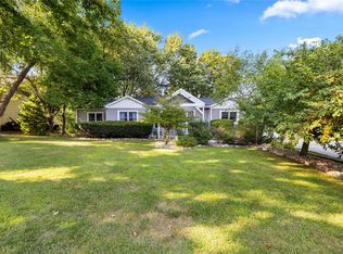 1827 Pleasant St, West Des Moines, IA 50265