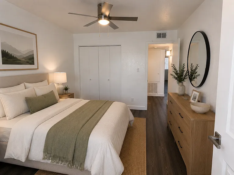 510 W University Dr #101 — Photo 6