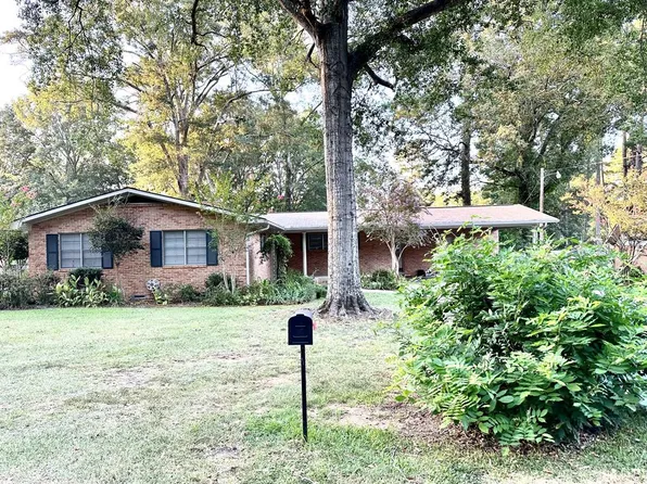 112 Melanie Ln, Brookhaven, MS 39601