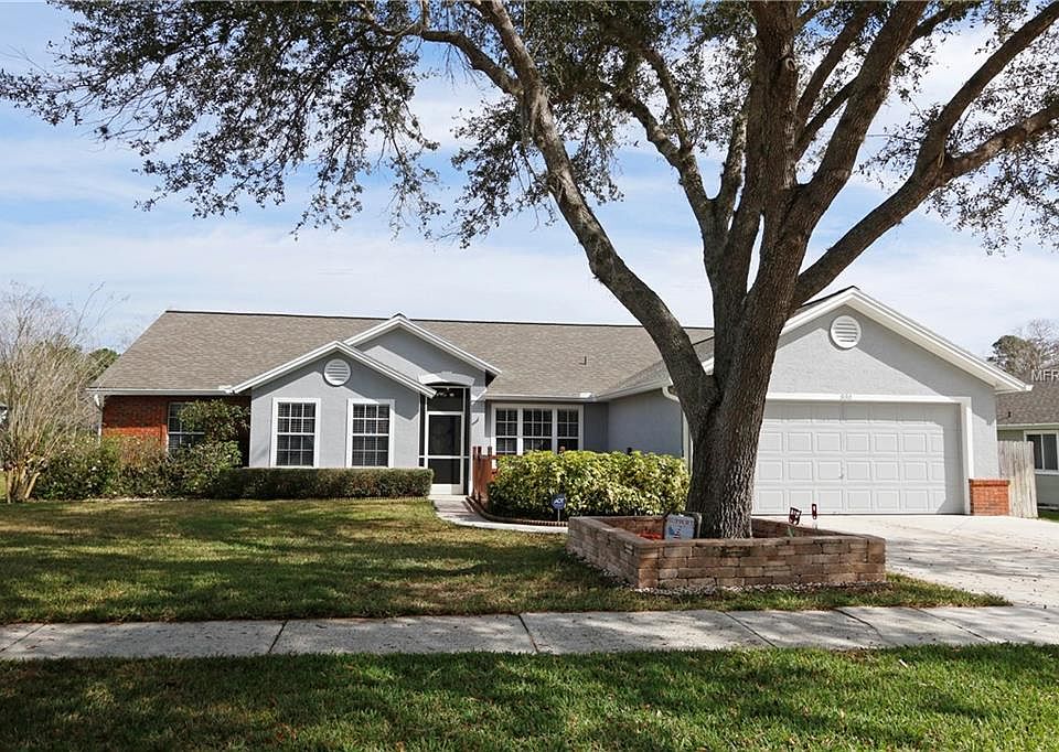 1st image of 890 Lagoon Dr