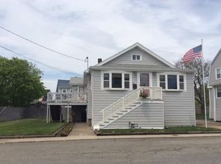 65 East St, Hull, MA 02045