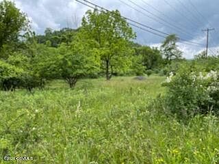 2nd image of Frosty Valley Rd