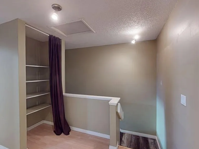 4940 39th Ave SW #29 — Photo 10