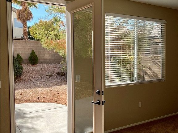 5th image of 181 Hickory Heights Ave