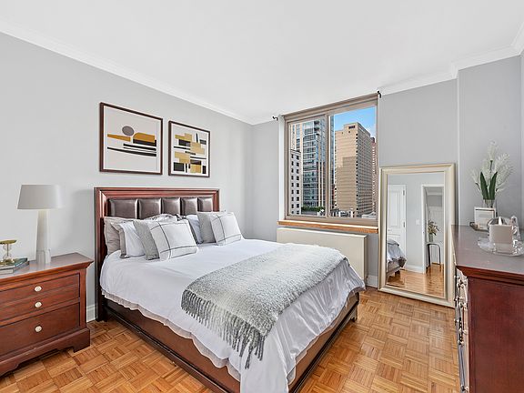 5th image of 400 E 90th St APT 8E