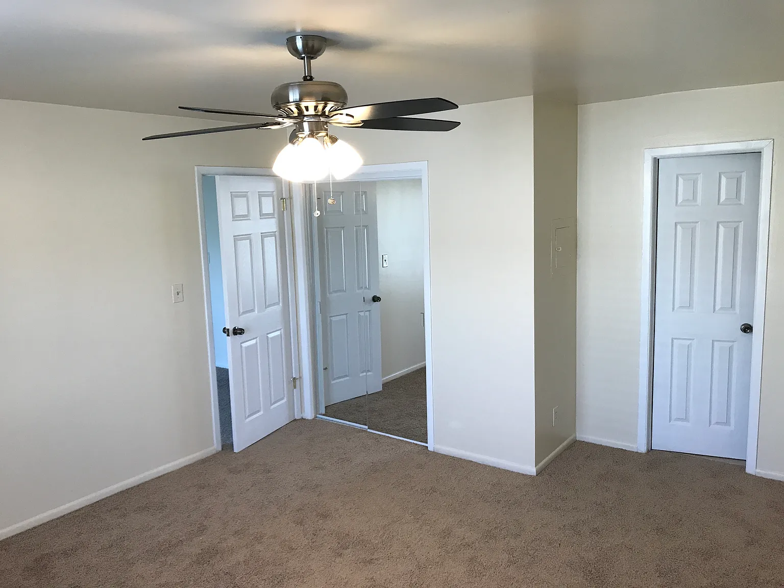 1 bed, 800 sqft, $795 — Photo 1
