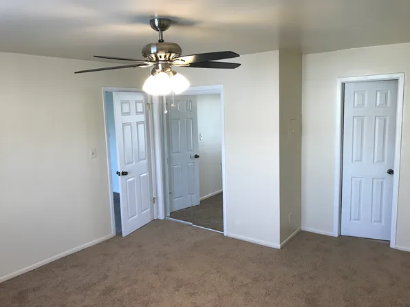 3033 Kettering Hts APT 10, Flint, MI 48507