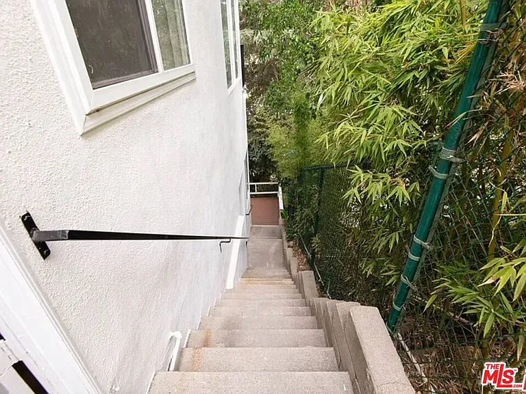 2819 Pacific View Trl #A-B — Photo 15
