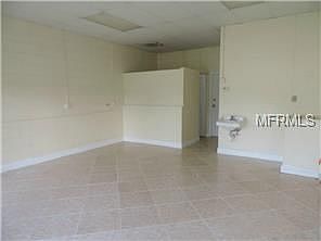 5th image of 802 S Charleston Ave