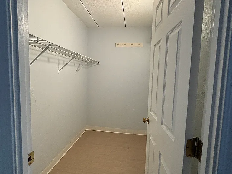 Unit 305 - storage closet