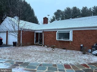 464 Conard Dr, Springfield, PA 19064