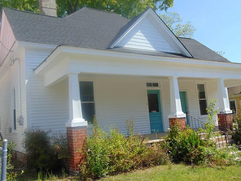 322 Rose St #A — Photo 1