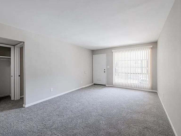 Monteleone Apartments in Atlanta, GA | Apartments Near Emory & Briarcliff Road Living — Photo 15