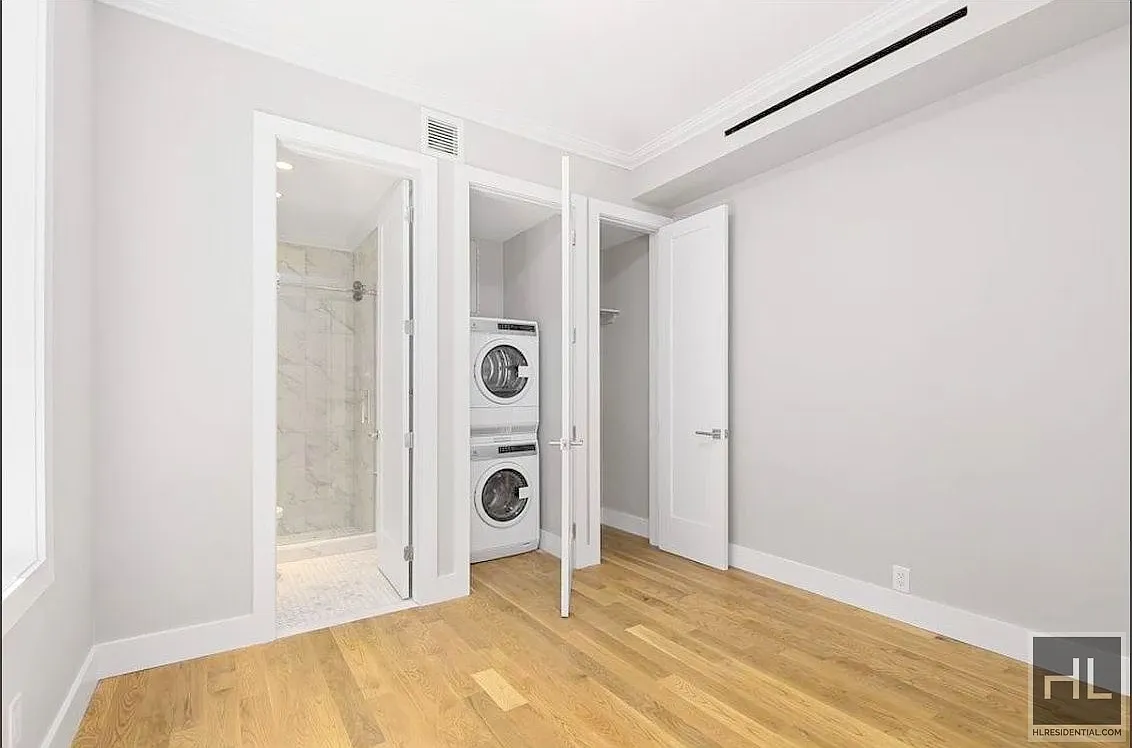 252 West 76th Street — Photo 4