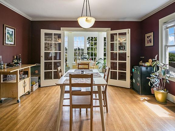 4th image of 5240 21st Ave NE