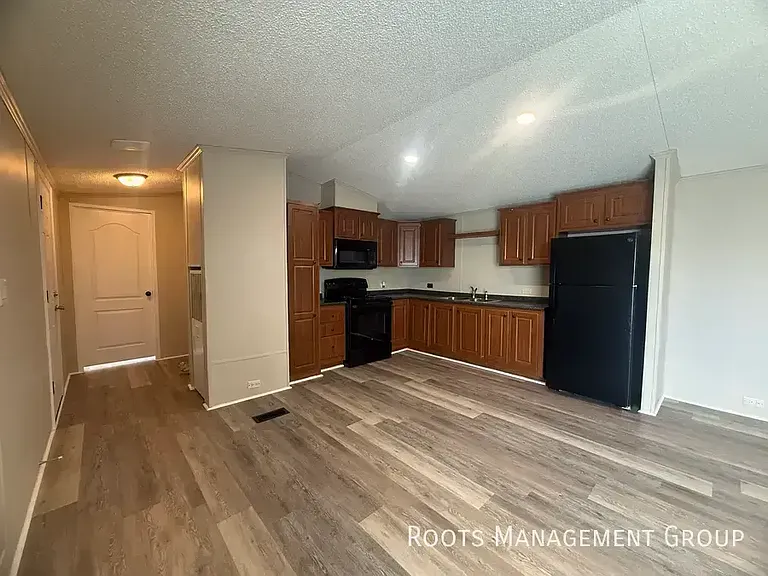 3707 E US Business #83-230-230 — Photo 3