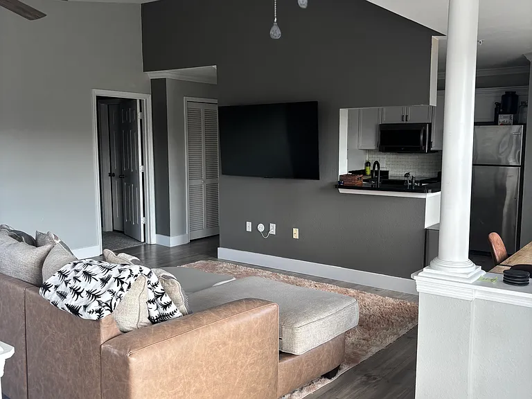 10961 Burnt Mill Rd #432 — Photo 7