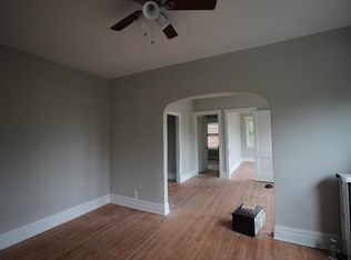 4822 W Montrose Ave #2, Chicago, IL 60641