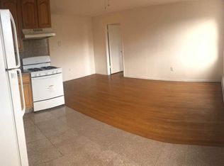 2277 W 7th St #1, Brooklyn, NY 11223