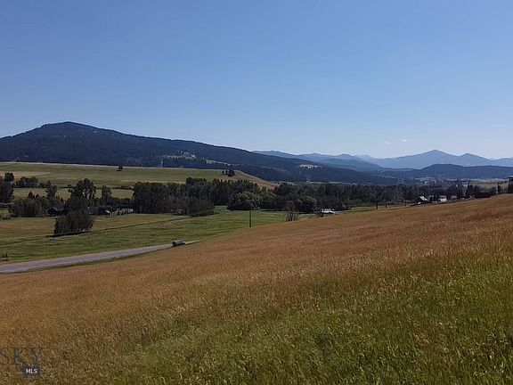 5th image of 9775 Bridger Canyon Rd