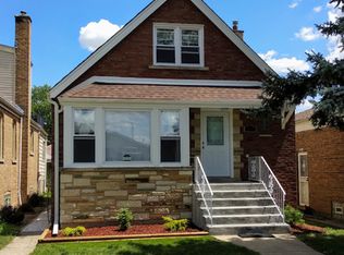 7933 S Sacramento Ave, Chicago, IL