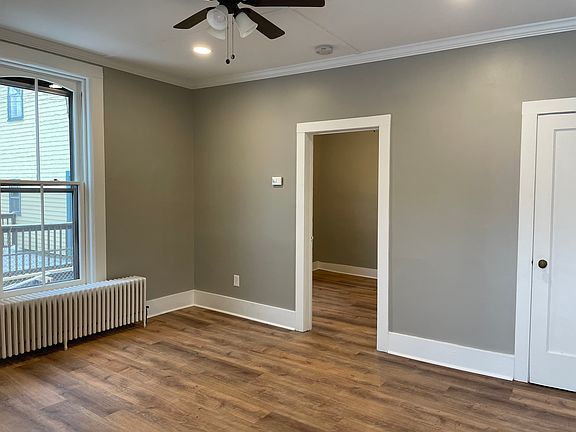 5th image of 47 White St APT 3